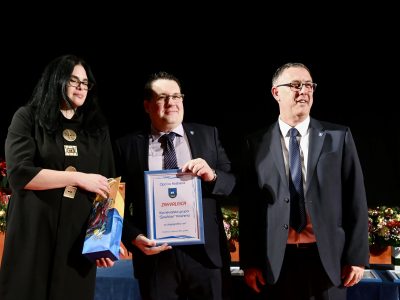 Svečana sjednica u Kostreni: Vojislavu Arnautovu nagrada za životno djelo