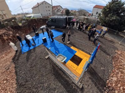 Položen kamen temeljac za prvu POS zgradu u Kostreni