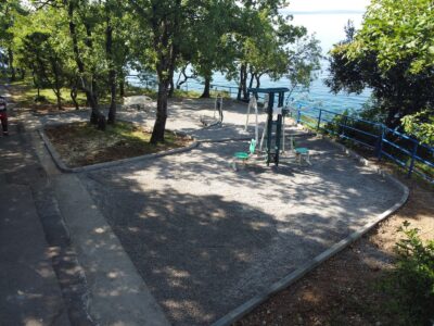 Od obalnog puta do plaža: završeni brojni radovi u obalnom pojasu Kostrene
