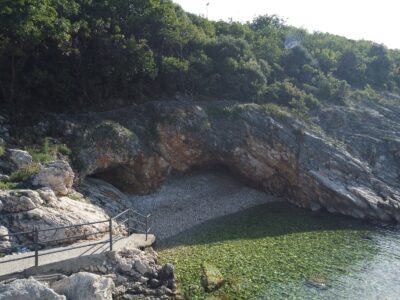 Od obalnog puta do plaža: završeni brojni radovi u obalnom pojasu Kostrene